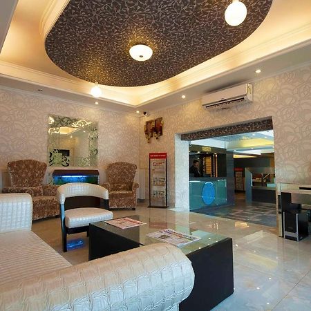 Pitrashish Grand And Premium Otel Delhi  Dış mekan fotoğraf