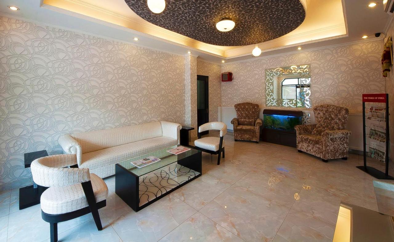 Pitrashish Grand And Premium Otel Delhi  Dış mekan fotoğraf