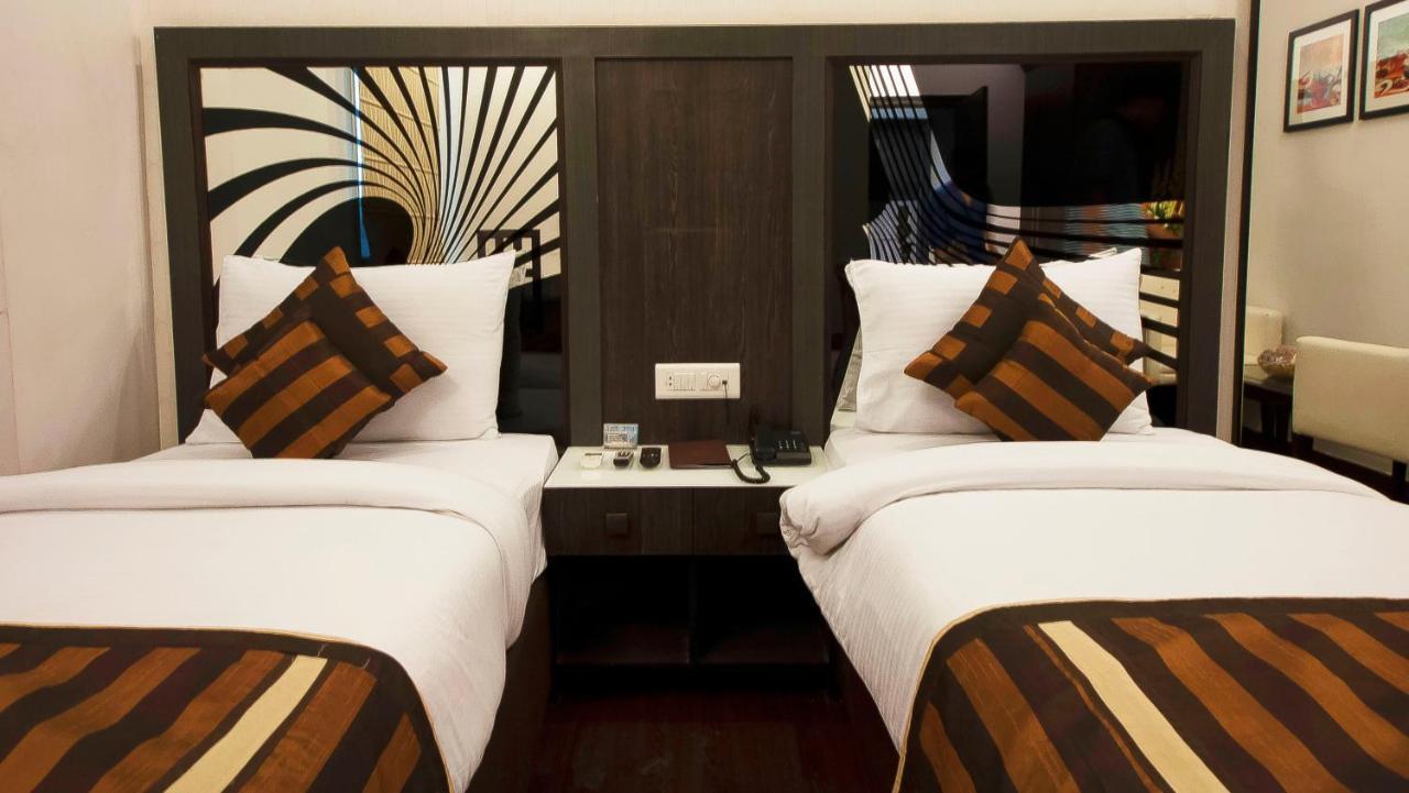 Pitrashish Grand And Premium Otel Delhi  Dış mekan fotoğraf