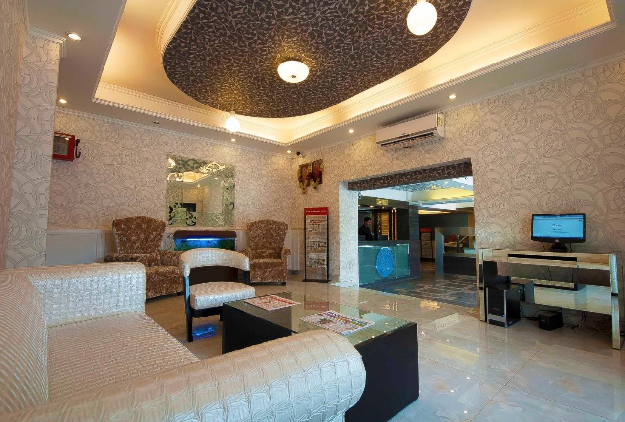 Pitrashish Grand And Premium Otel Delhi  Dış mekan fotoğraf